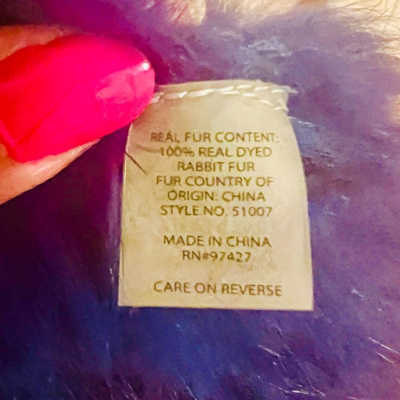 Real Rabbit Fur Vest - NWOT - Picture 3 of 4